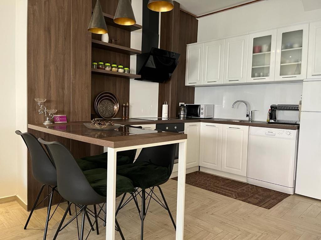 Golden Gate Apartment Sarajevo Exterior photo
