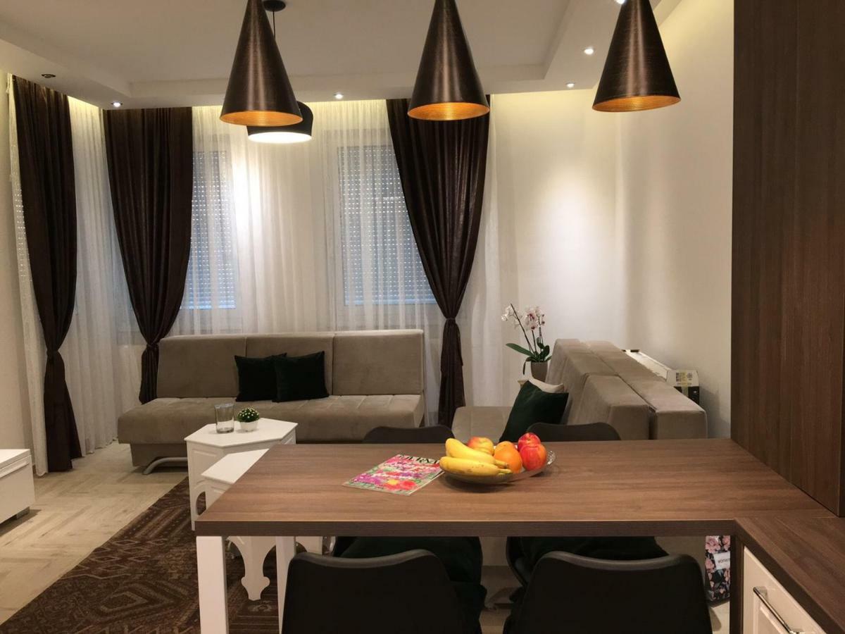 Golden Gate Apartment Sarajevo Exterior photo